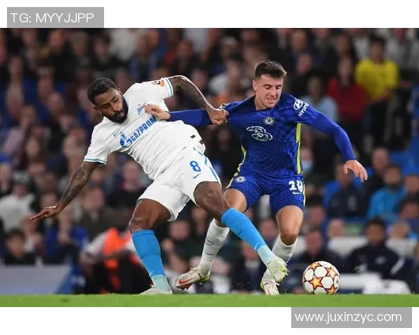 女王巡游者在诺维奇的精彩对决揭示英冠争夺战的激烈与悬念