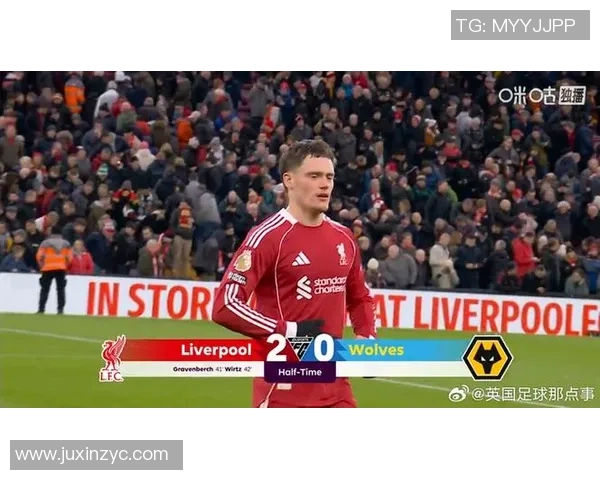 狼队与哈德斯菲激战正酣谁能在英超赛场上笑到最后