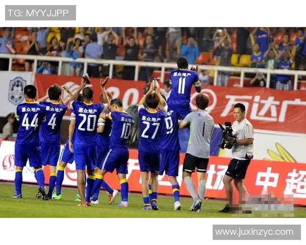 阿尔滨与鲁能精彩对决全场录像回放及精彩瞬间分析